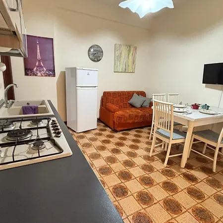 Апартаменти Trilocale Via Volta Gallipolitravel *